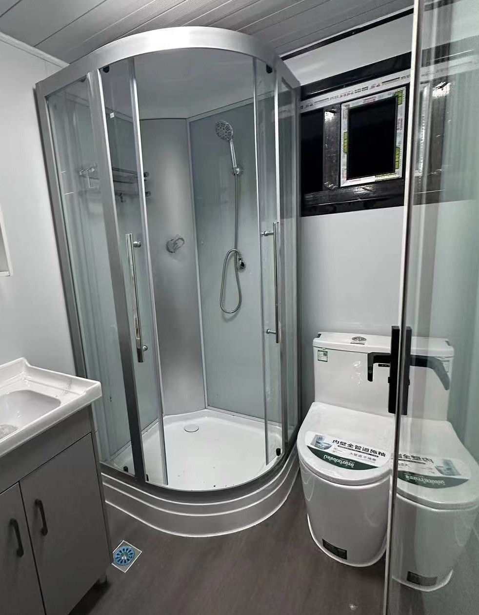 Baño, imagen referencial